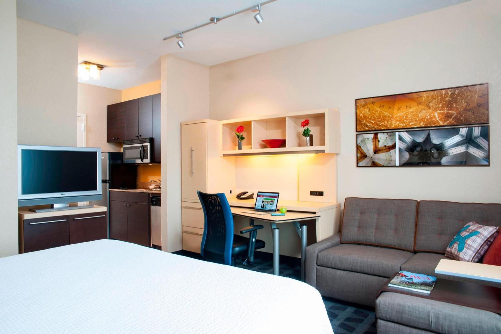 Towneplace Suites Des Moines Urbandale Johnston Exterior foto