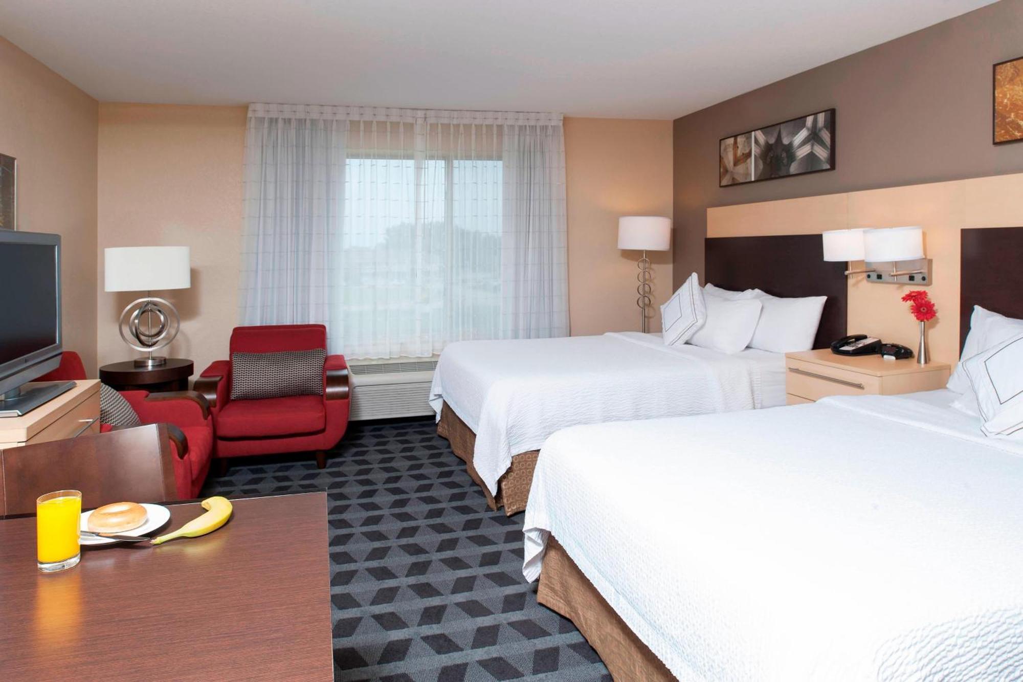 Towneplace Suites Des Moines Urbandale Johnston Exterior foto
